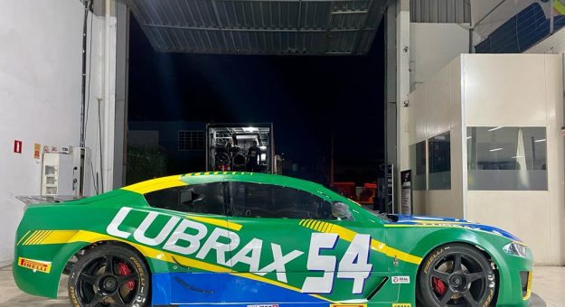 Visit Diogo Moscato estreia na GT Sprint Race com patrocínio da Lubrax page