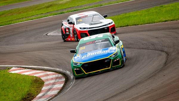 Visit Após garantir pódio na 1ª etapa, Diogo Moscato encara um novo desafio no Velocitta page