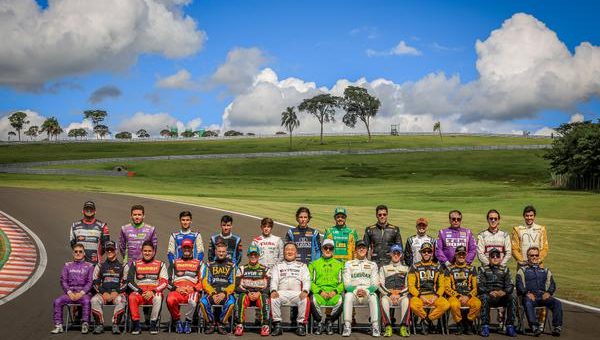 Visit Grids da etapa do Velocitta da Dignity Gold Sprint Race foram definidos page