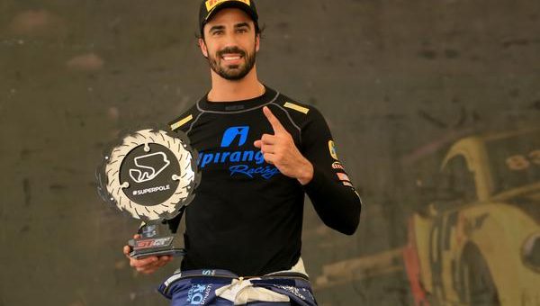 Visit Em disputa emocionante, César Ramos garante a Super Pole em Interlagos page
