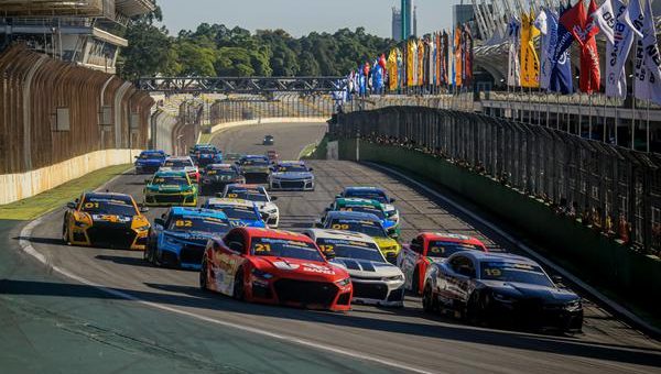Visit Competição desembarca para prova inédita do Special Edition em Interlagos page