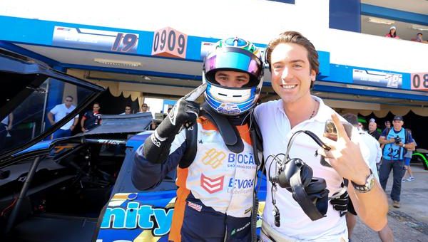 Visit Felipe Baptista/Pedro Costa garantiram a pole position para primeira corrida page
