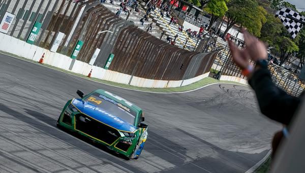 Visit Dignity Gold GT Sprint Race – Diogo Moscato vence segunda corrida da etapa de Interlagos da Special Edition page