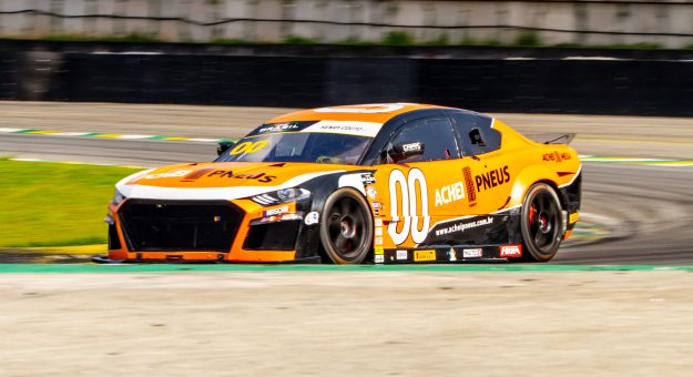Visit NASCAR Brasil: Henry Couto (AM) garantiu o melhor tempo no segundo treino page