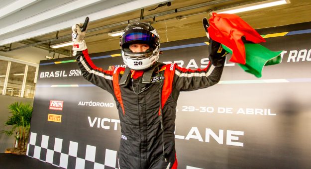 Visit NASCAR Brasil: Lourenço Beirão brilha na Corrida 1 em Interlagos page