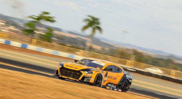 Visit NASCAR Brasil: Após treinos iniciais, elenco segue ansioso para as três corridas em Goiânia page