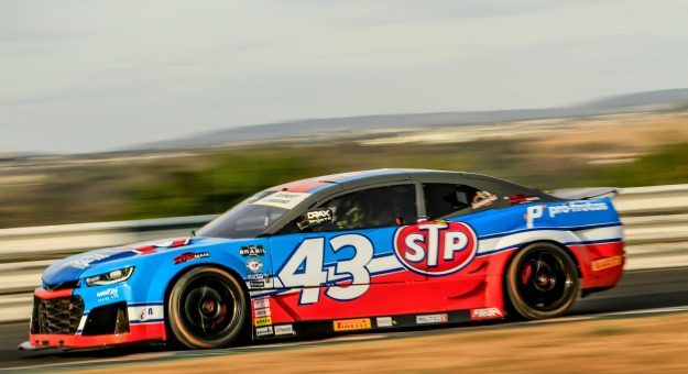 Visit NASCAR Brasil/Special Edition: Domínio de Gui Backes/Gabriel Casagrande no segundo treino page
