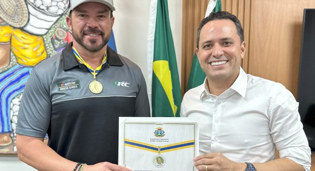 Visit Jorge Martelli é condecorado com Medalha de Honra ao Mérito Esportivo Mato-grossense page