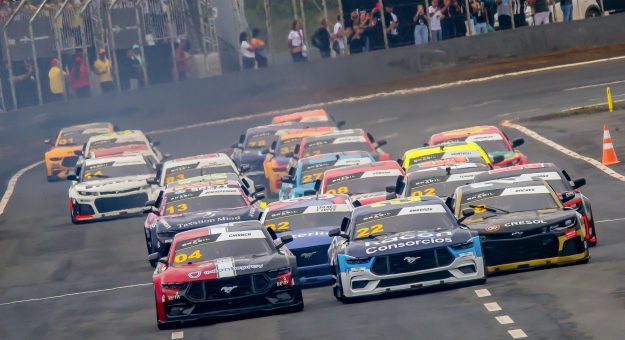 Visit NASCAR Brasil retorna ao Oval de Curvelo, único em atividade na América do Sul page