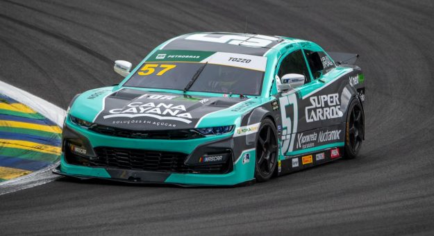 Visit NASCAR Brasil: Treino oficial da grande final tem Felipinho Tozzo como mais rápido page