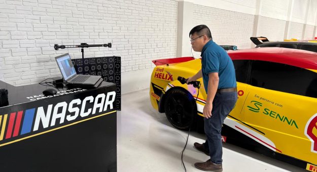 Visit Precisão e desempenho elevados: NASCAR Brasil adota gêmeos digitais com tecnologia Hexagon page