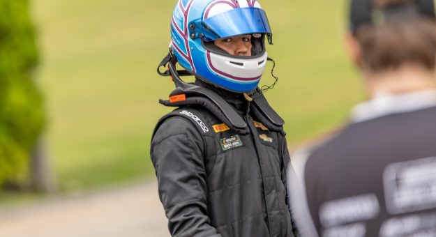 Visit Castroneves no grid: Dudes confirmado para o primeiro campeonato integral na NASCAR Brasil page