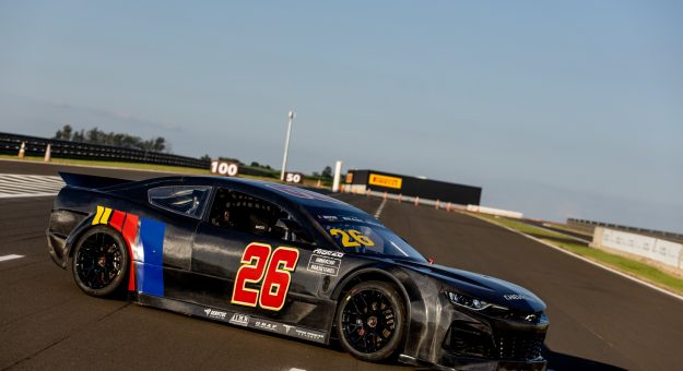 Visit NASCAR Brasil anunciará novo patrocinador durante o CMO Summit 2026 page