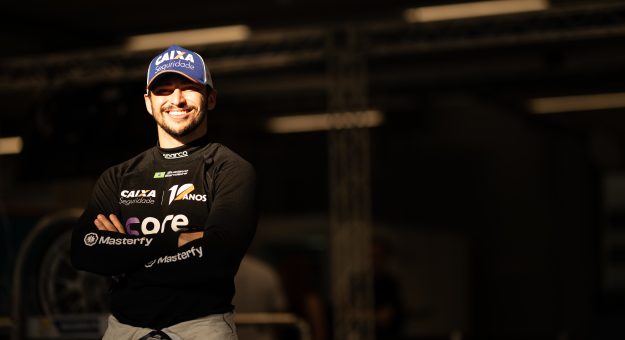 Visit Dos monopostos europeus à NASCAR Brasil: Gustavo Bandeira inicia novo desafio page