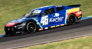 RiSE26 estreia com ritmo forte e equilíbrio no 1º dia de treinos da NASCAR Brasil em Santa Cruz do Sul