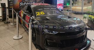 Pullman & Grand Mercure São Paulo Vila Olímpia recebe exposição do novo carro da NASCAR Brasil