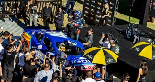 Vitor Genz vence a Corrida 1 da NASCAR Brasil no Velocitta