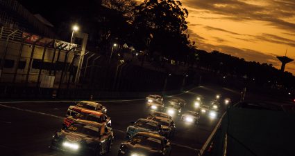 NASCAR Brasil terá Night Challenge em 1h10 de duração no anel externo de Cuiabá